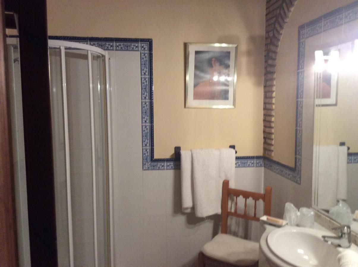 לינה וארוחת בוקר מנילבה Cortijo La Vizcaronda מראה חיצוני תמונה